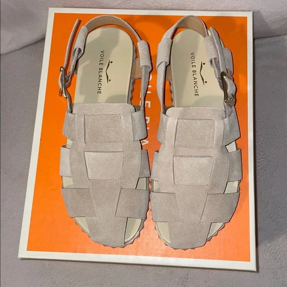 NWT VOILE BLANCHE ALICE Leather Sandals in Beige - Picture 8 of 14